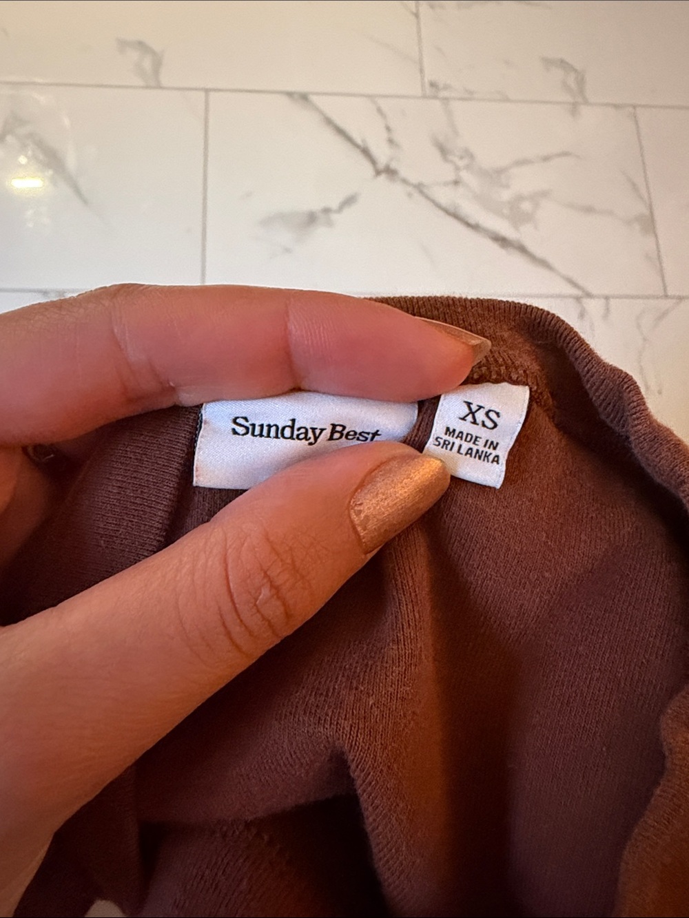Aritzia Sunday Best Little Ribbed Hip brown T-shirt - Picture 7 of 7